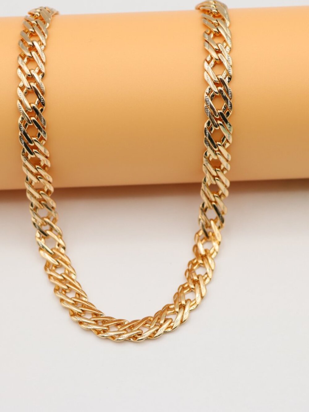 Textured Rose Gold Cuban Chain Necklace  Bold Shine, XPNL0127 - Picture 4 of 9